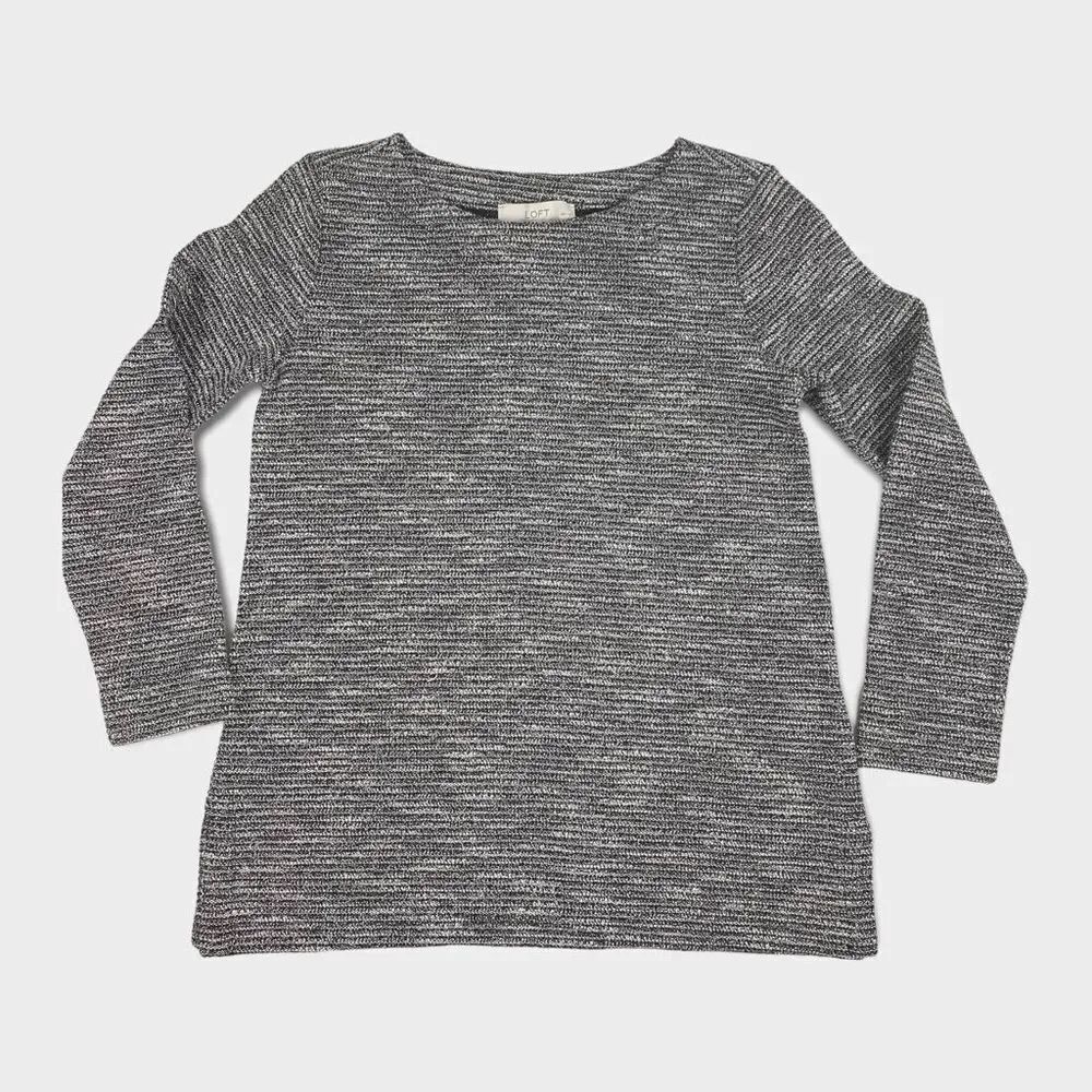 Loft Black & White Tunic Sweater size Medium Petite